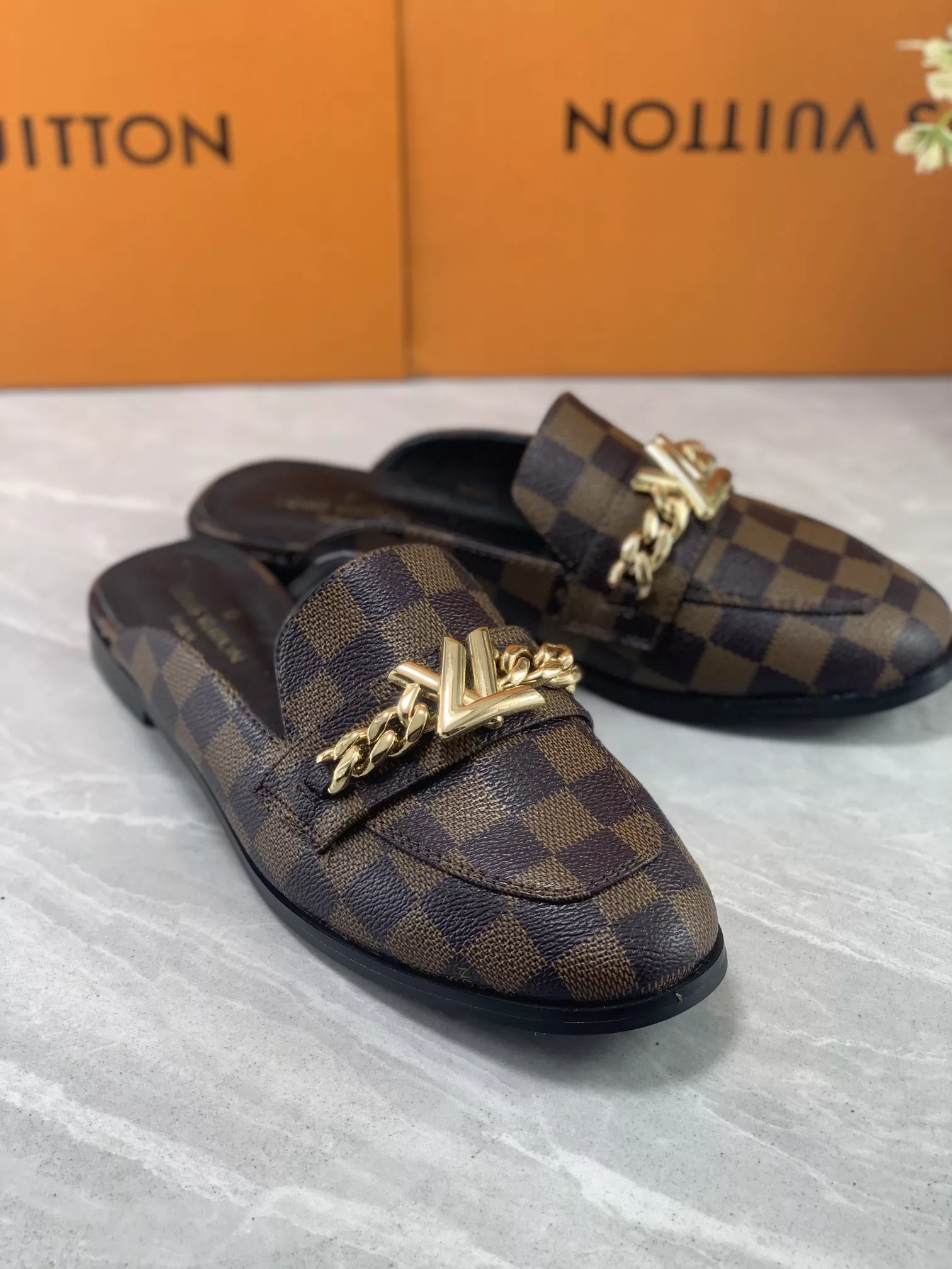 louis vuitton chaussons pour femme s_12b5a46